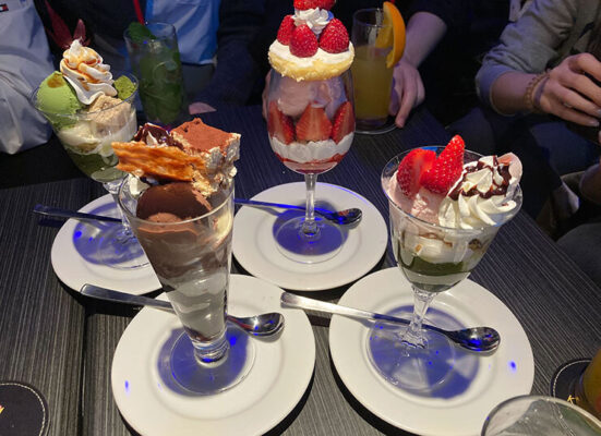 お酒とパフェKakiversary「夜パフェ」
